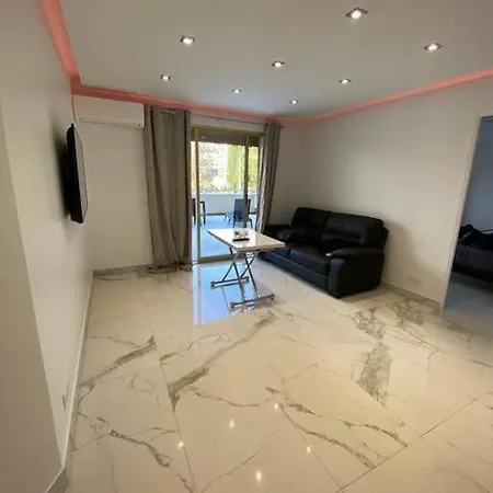 Croisette Immo Luxueux Rooftop 2chambres Derriere Le Grand カンヌ